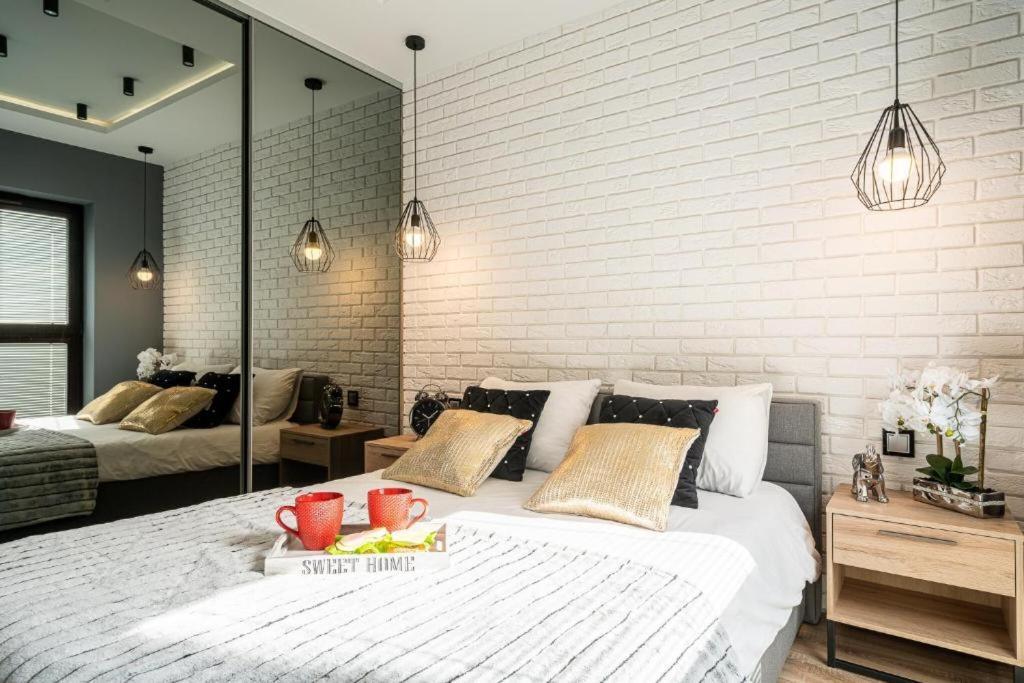 Apartamenty Walonska Wroclaw Ngoại thất bức ảnh